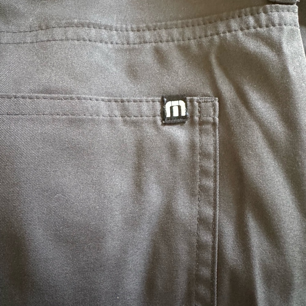 Travis Mathews Men’s Golf Pants. Size 34x32. Charcoal. Performance. Stretch. - Picture 4 of 6